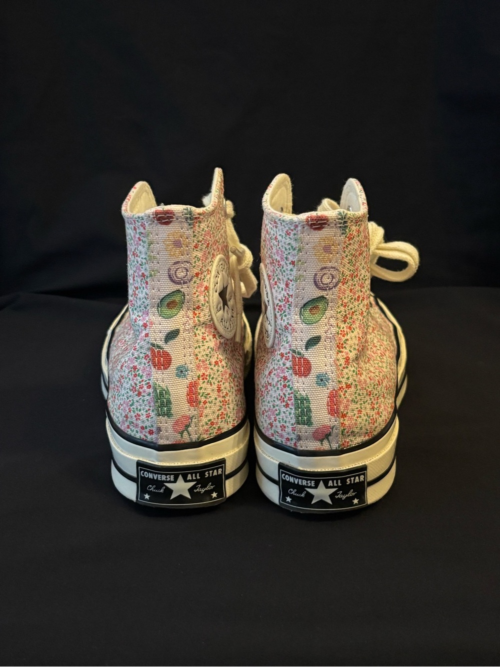 Converse Chuck 70 Hi Fruits & Florals Pink Sneakers Size W5 - Picture 3 of 10
